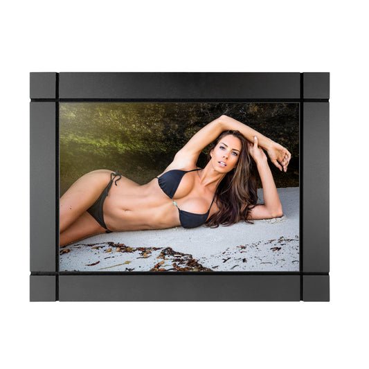 CUADRO DECORATIVO DE MADERA JANNA BRESLIN BIKINI