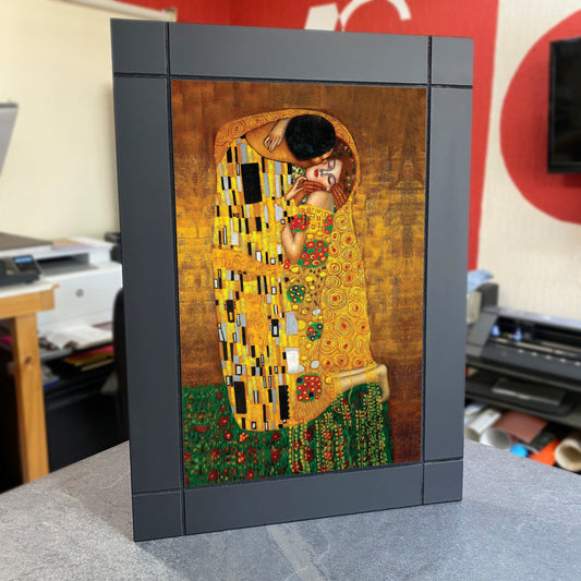 CUADRO DECORATIVO DE MADERA EL BESO GUSTAV KLIMT