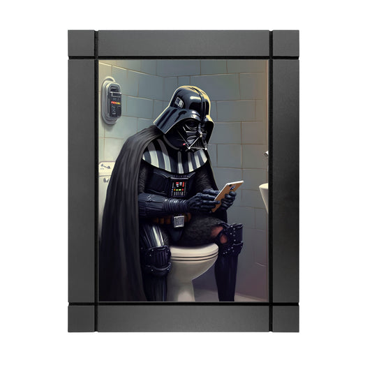 CUADRO DECORATIVO DE MADERA DART VADER EN EL BAÑO