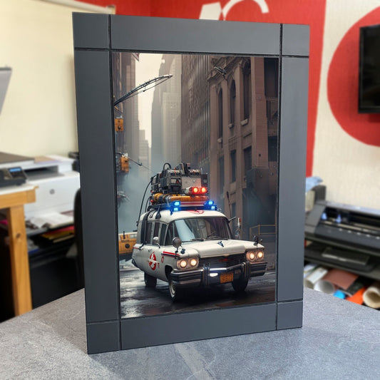 CUADRO DECORATIVO DE MADERA CAMIONETA CAZA FANTASMAS EDIFICIOS