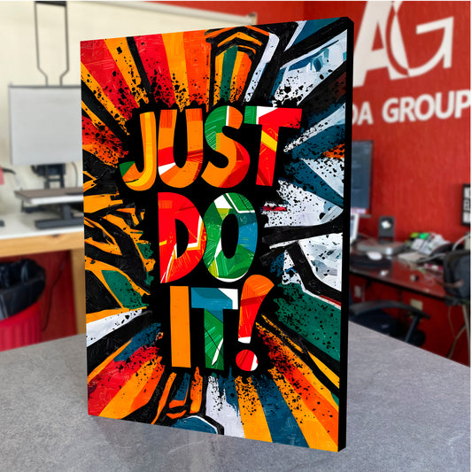 CUADRO DE MADERA SIN MARCO JUST DO IT SOLO HAZLO STREET ART